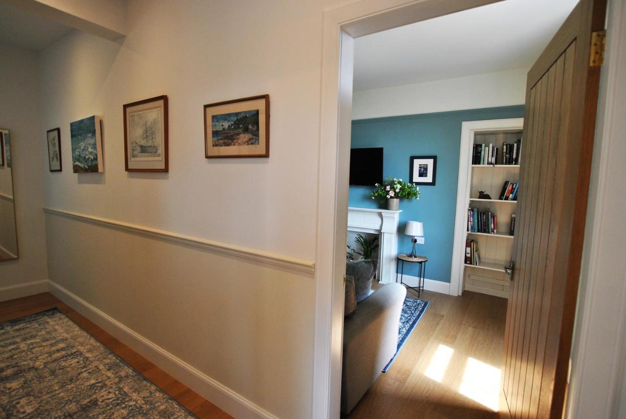 Clover Cottage Countryside Retreat With Sea Views كرايل المظهر الخارجي الصورة