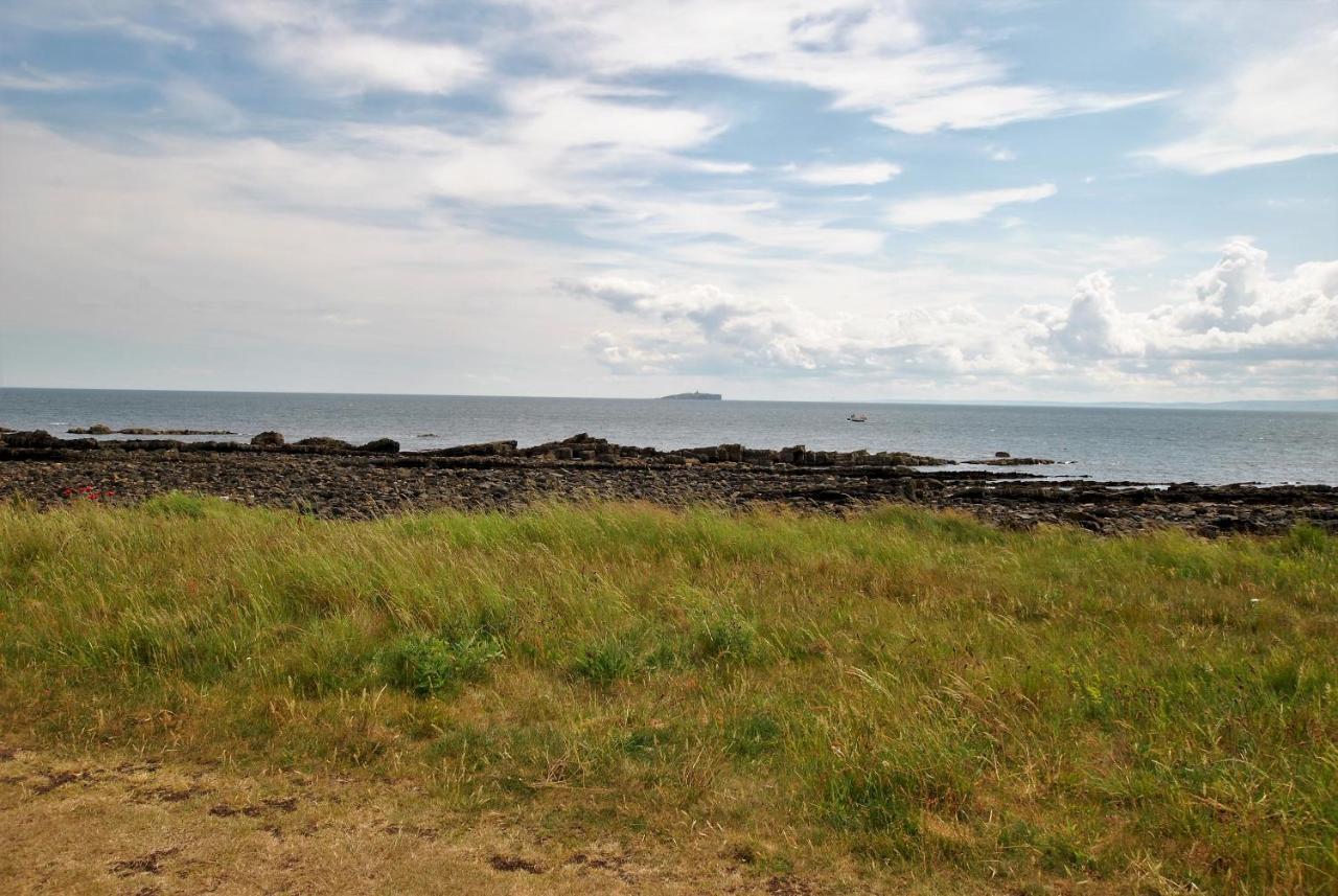 Clover Cottage Countryside Retreat With Sea Views كرايل المظهر الخارجي الصورة