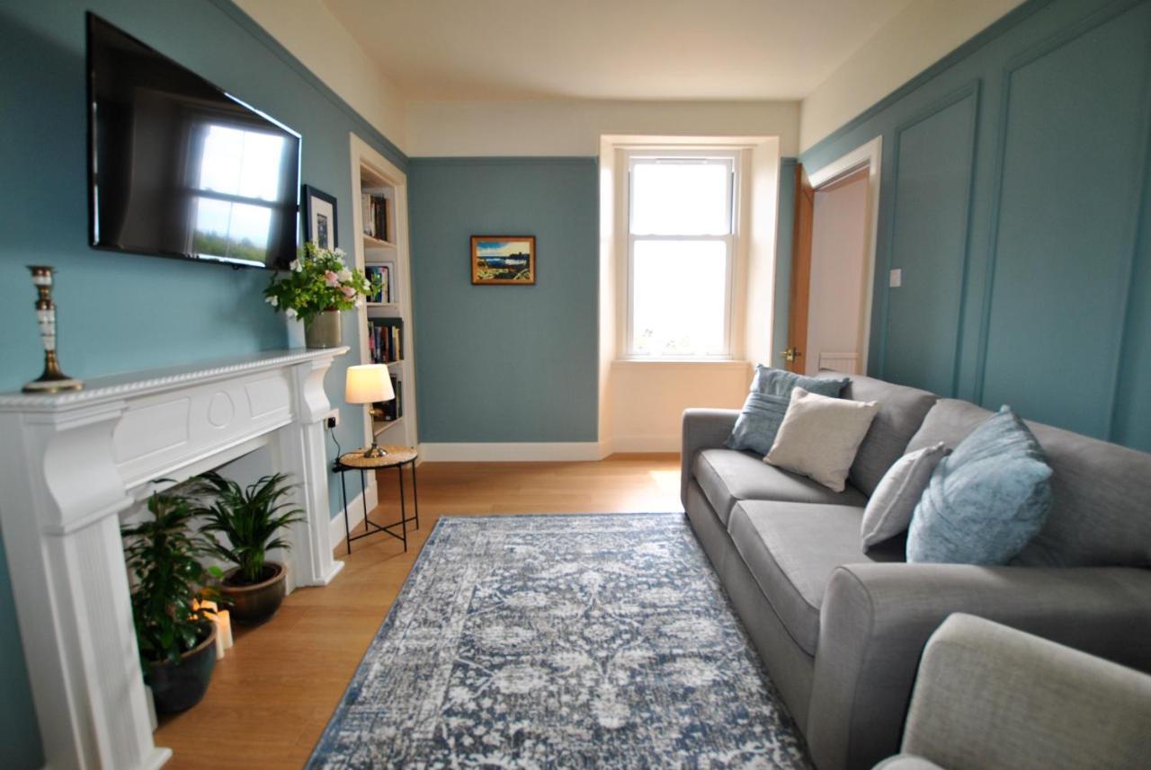 Clover Cottage Countryside Retreat With Sea Views كرايل المظهر الخارجي الصورة