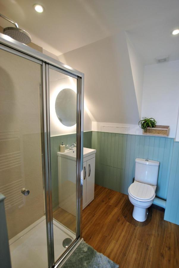 Clover Cottage Countryside Retreat With Sea Views كرايل المظهر الخارجي الصورة